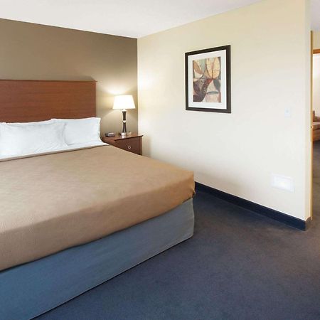 Americinn By Wyndham Webster City Esterno foto
